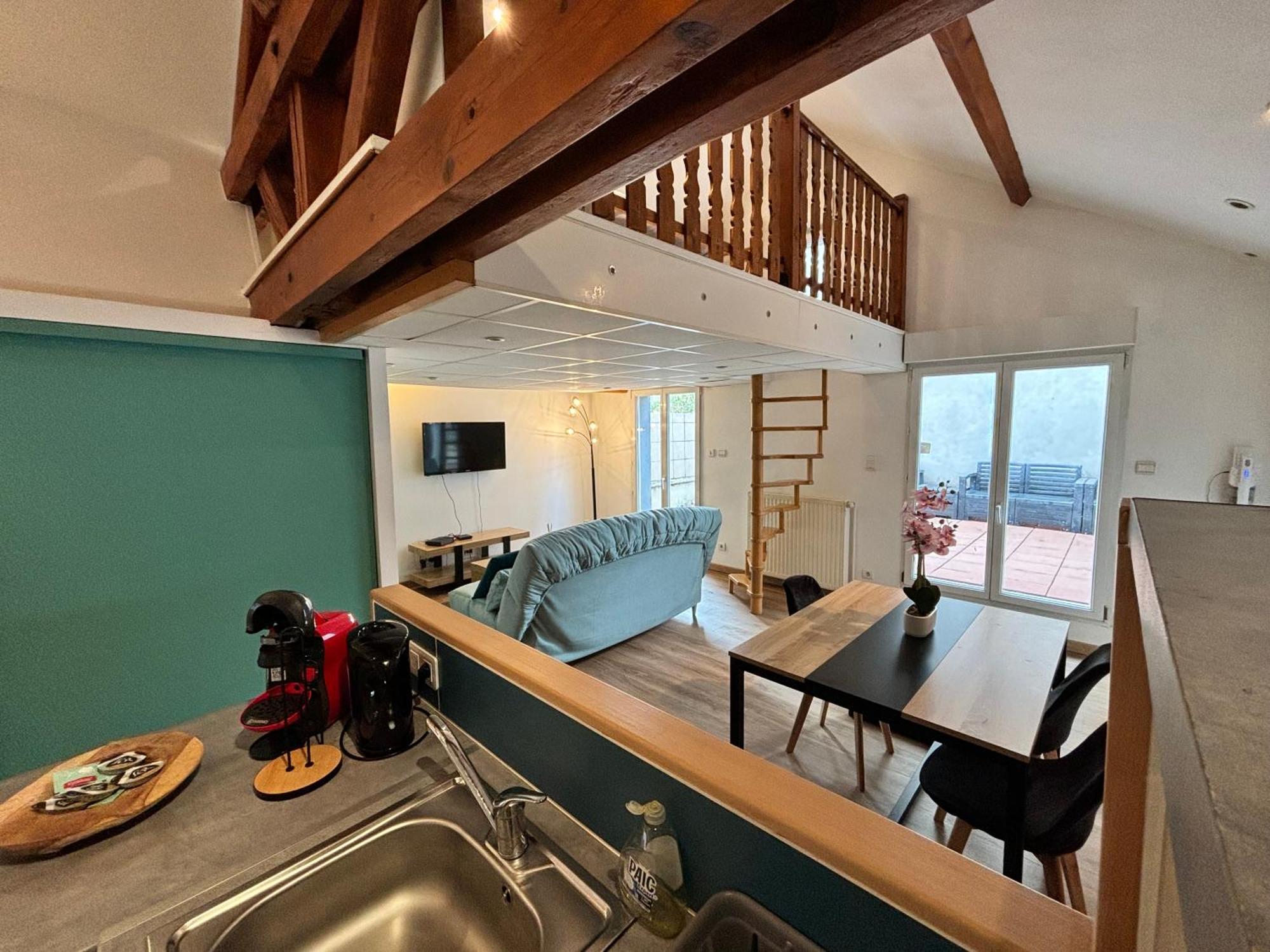 Mini-Loft, Terrasse 24M2, Internet Haut-Debit, Garage Prive Et Place De Parking Audincourt Exterior foto